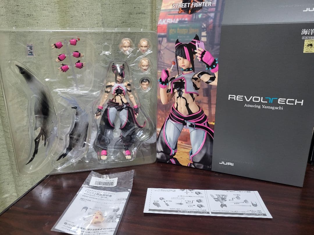 REVOLTECH Amazing Yamaguchi JURI フィギュア