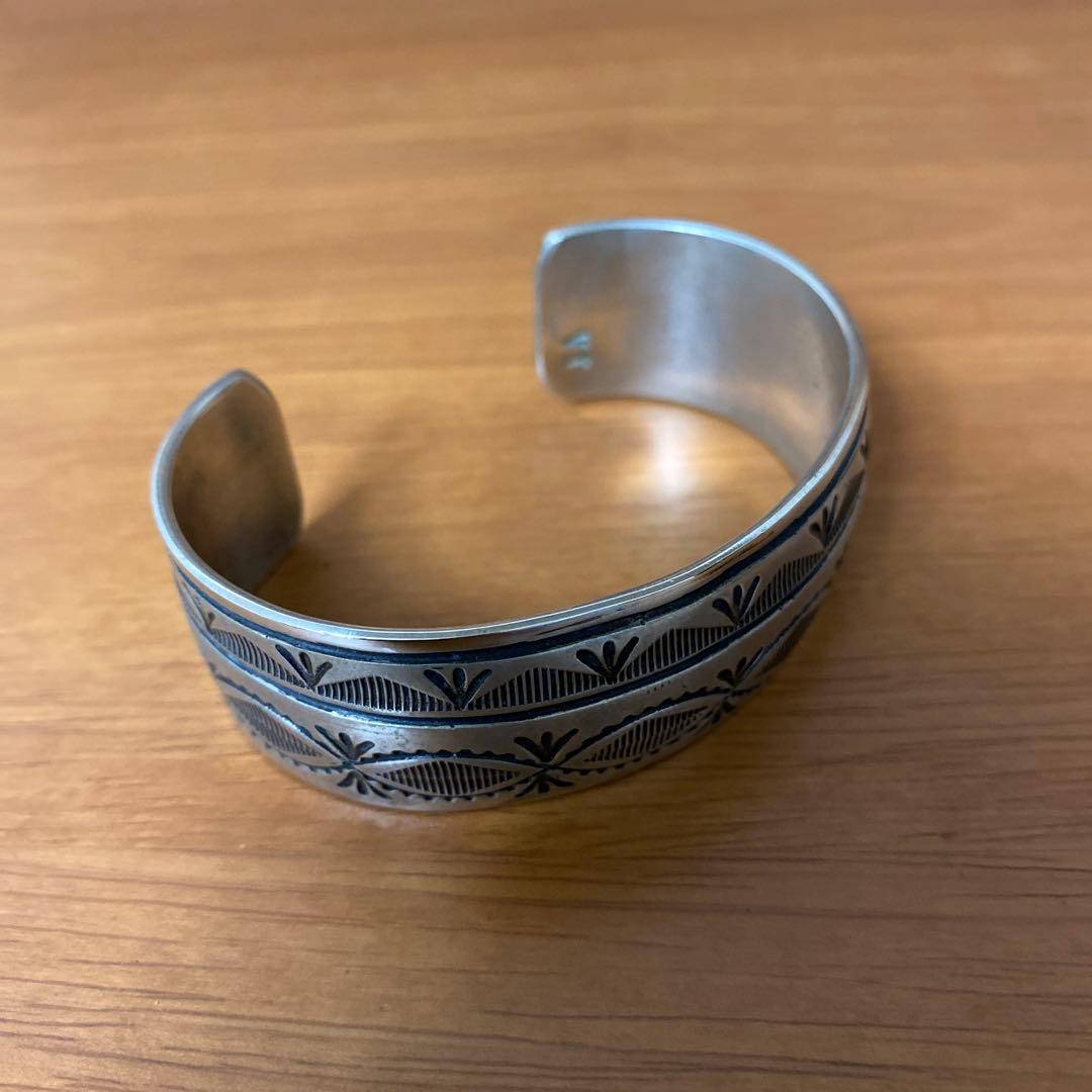 ☆ 【Vintage】 ナバホ・ネィティブ★シルバー バングル　刻印あり