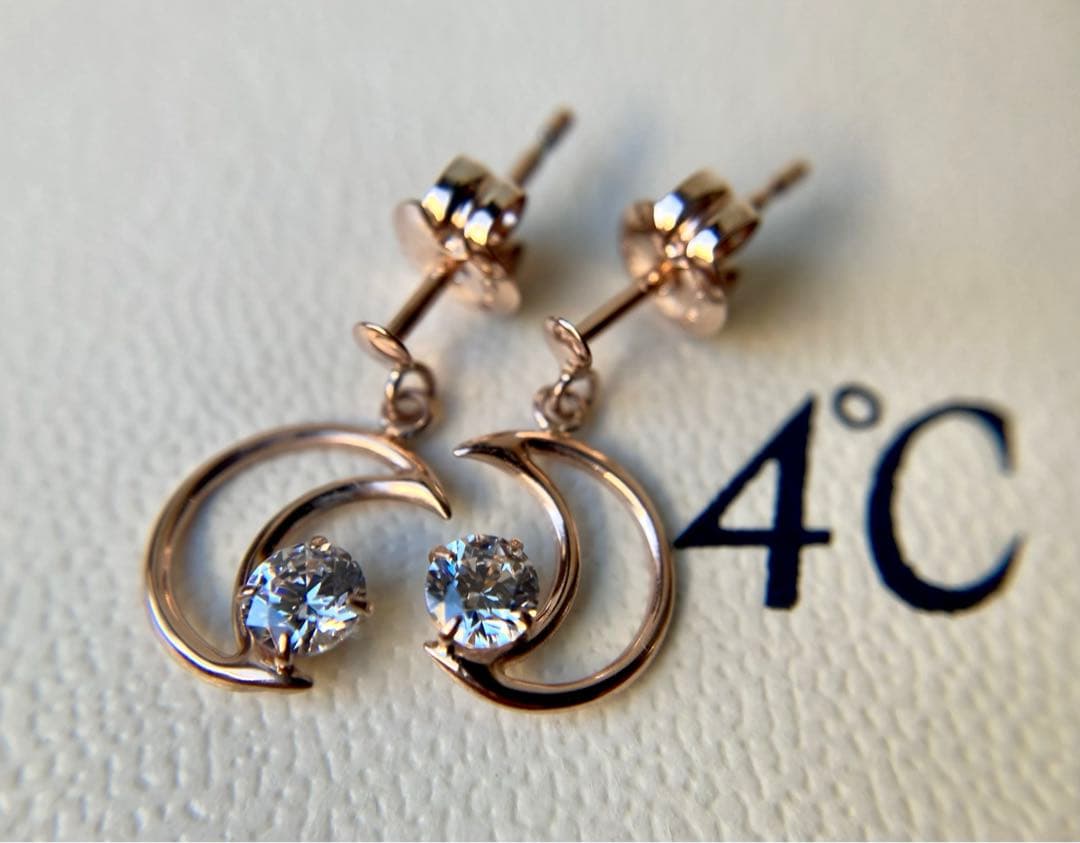 カナル・ヨンドシー　1Pジルコニア　ムーン　三日月　ピンクゴールドピアス　k10