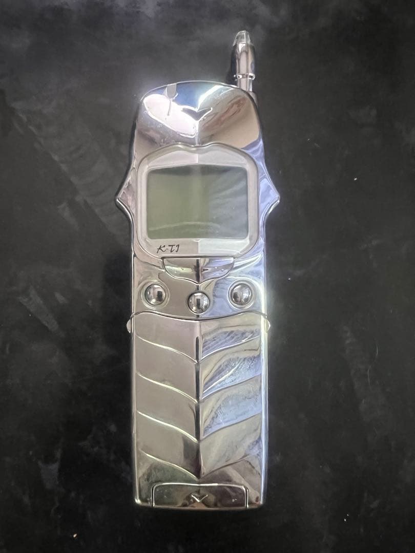 【激レア】石井竜也さんデザイン携帯電話 K-TI