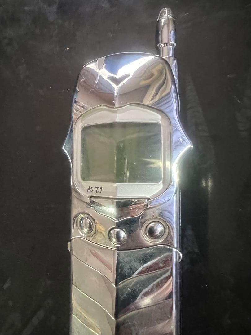 【激レア】石井竜也さんデザイン携帯電話 K-TI