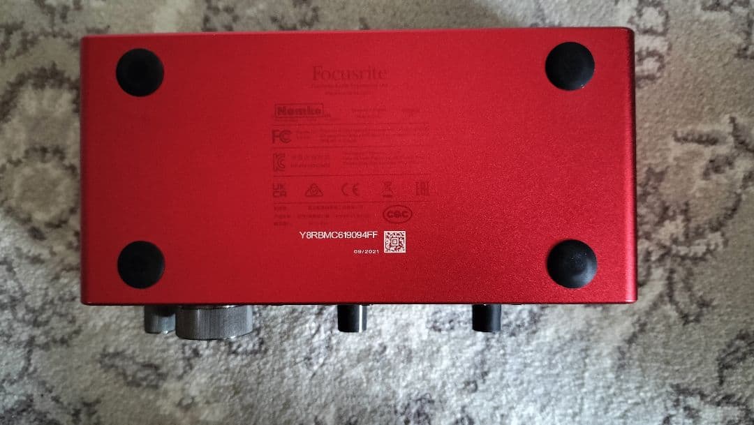 Focusrite Scarlett 2i2 Gen3オーディオインターフェイス