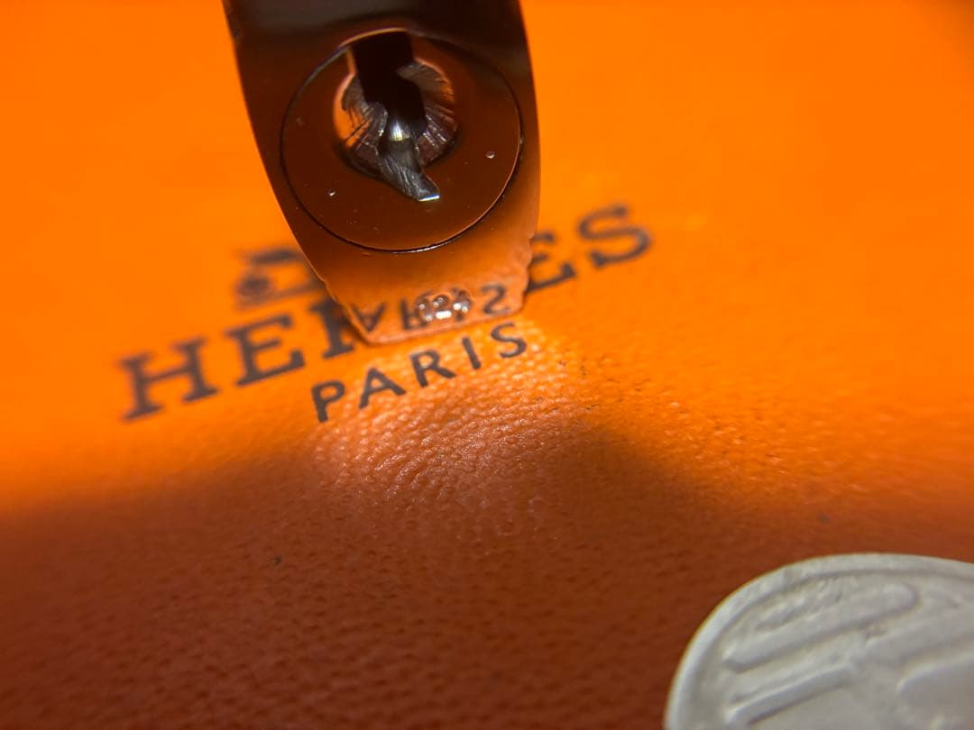 エルメス シルバー　カデナ　南京錠　パドロック　鍵　キー　NO124