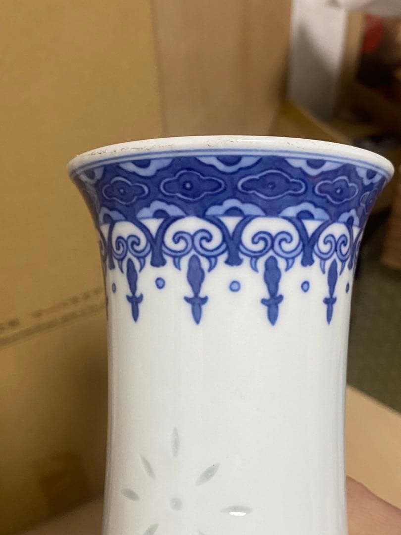 中国　景徳鎮製　染付蛍花瓶　　　　　引越しのため　売り尽くす