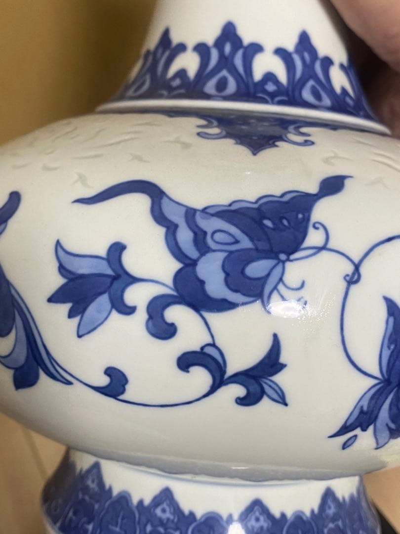 中国　景徳鎮製　染付蛍花瓶　　　　　引越しのため　売り尽くす