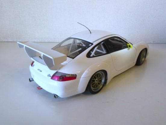 ミスターポンさん専用 AUTOart (1/18) ポルシェ 911 GT3R