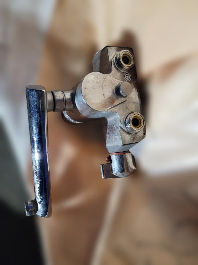 TOTO 定量止水付きシャワーサーモ水栓 TMF47AN