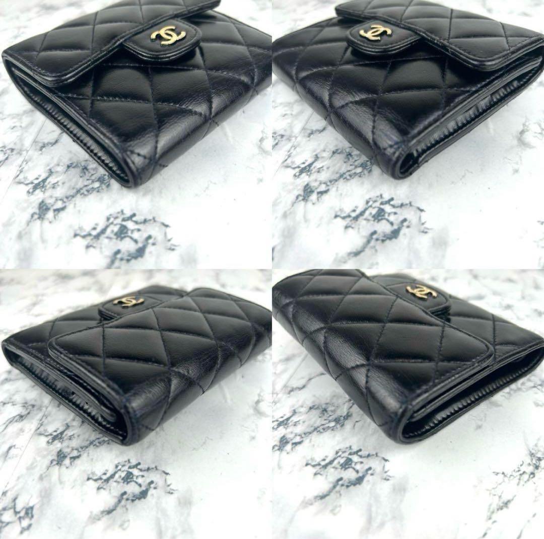 22 CHANEL マトラッセ　ミディアムサイズ　コンパクト　折り財布