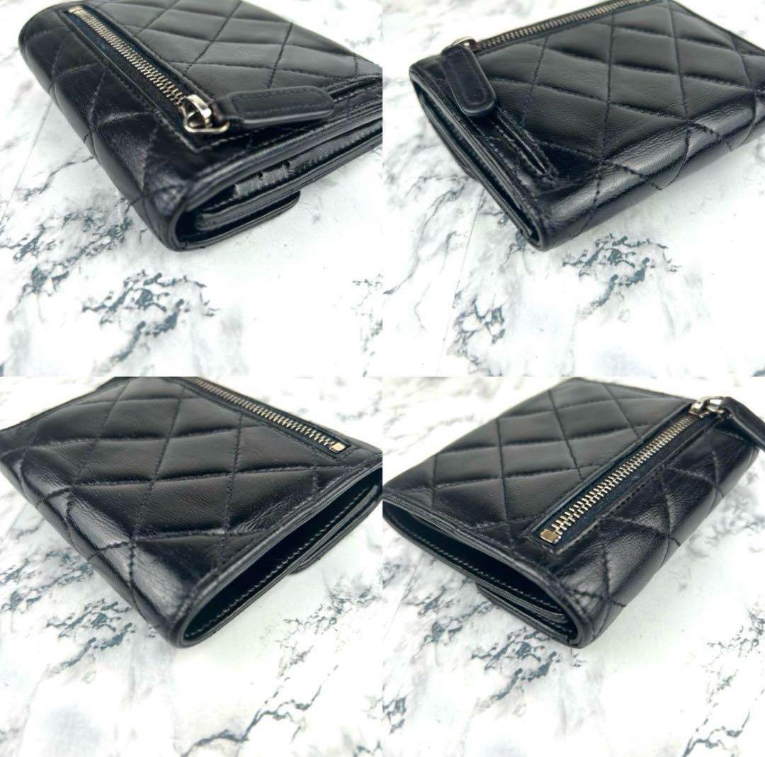22 CHANEL マトラッセ　ミディアムサイズ　コンパクト　折り財布