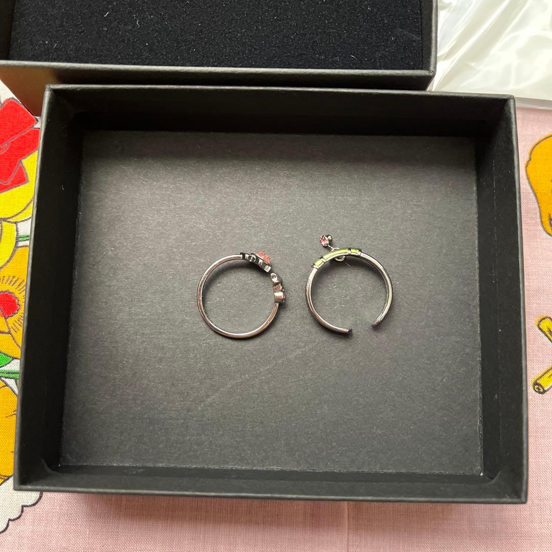 鬼滅の刃　ねずこリングと缶バッジ