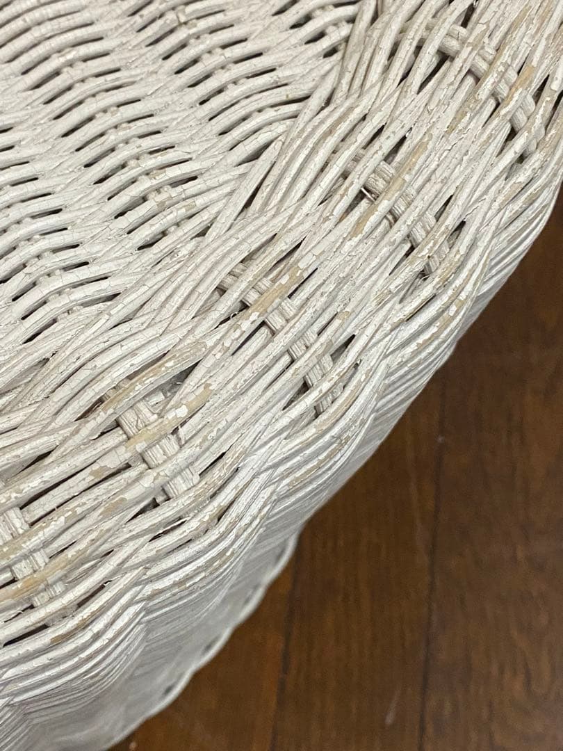 希少♦️ホワイト ラタン♦️高級 エッグチェア♦️リゾート ガーデンチェア♦️送料込