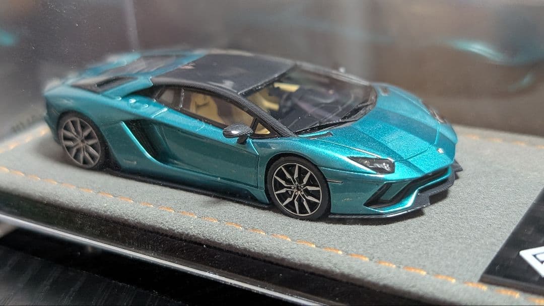 1/64 GW ランボルギーニ アヴェンタドール S LP740-4 緑