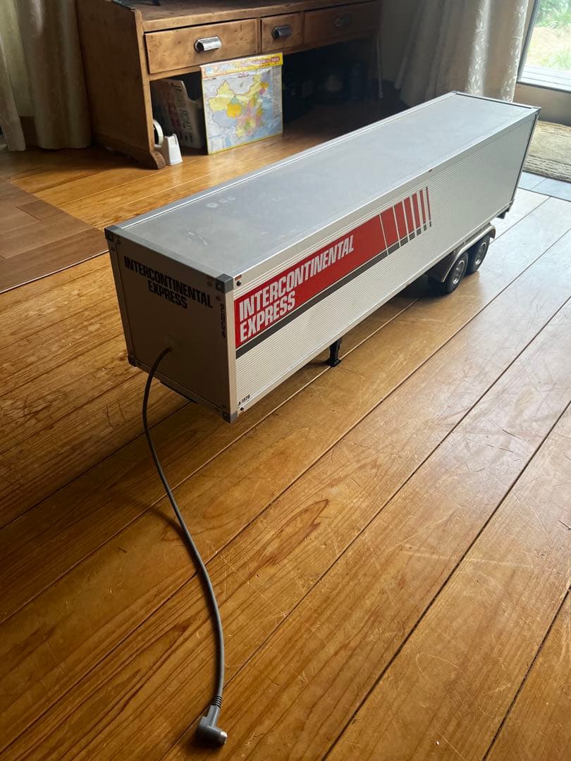 タミヤ トレーラートラック用 パネルバン セミトレーラー