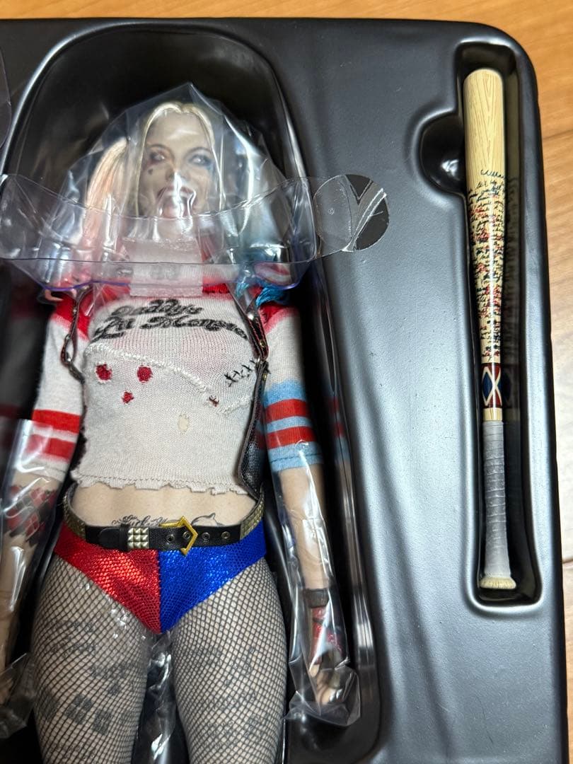 ホットトイズ スーサイド・スクワッド ハーレイクイン 新品