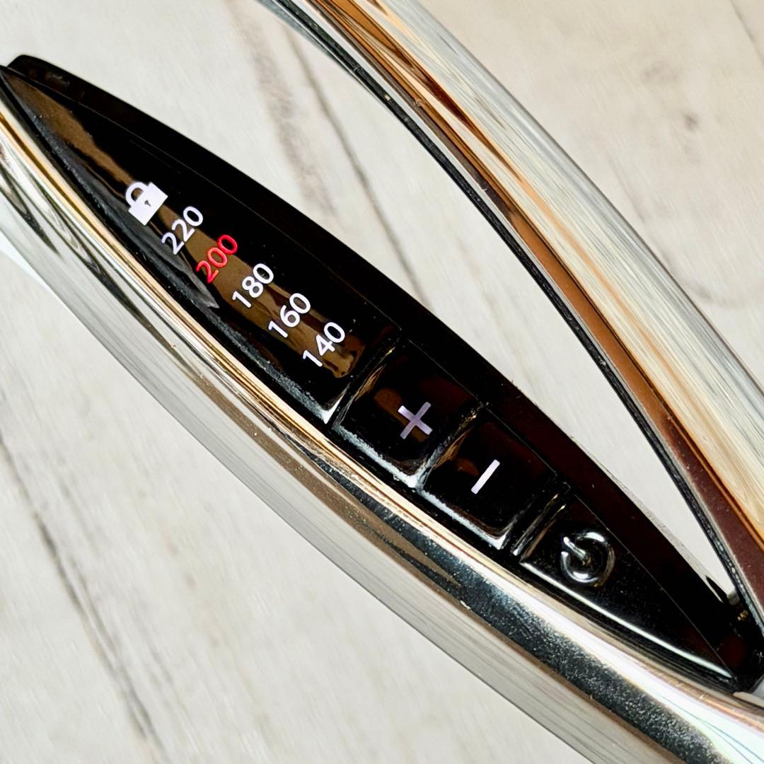 ジャンク品 リファ・LebeL PLIA ストレートヘアアイロン2台