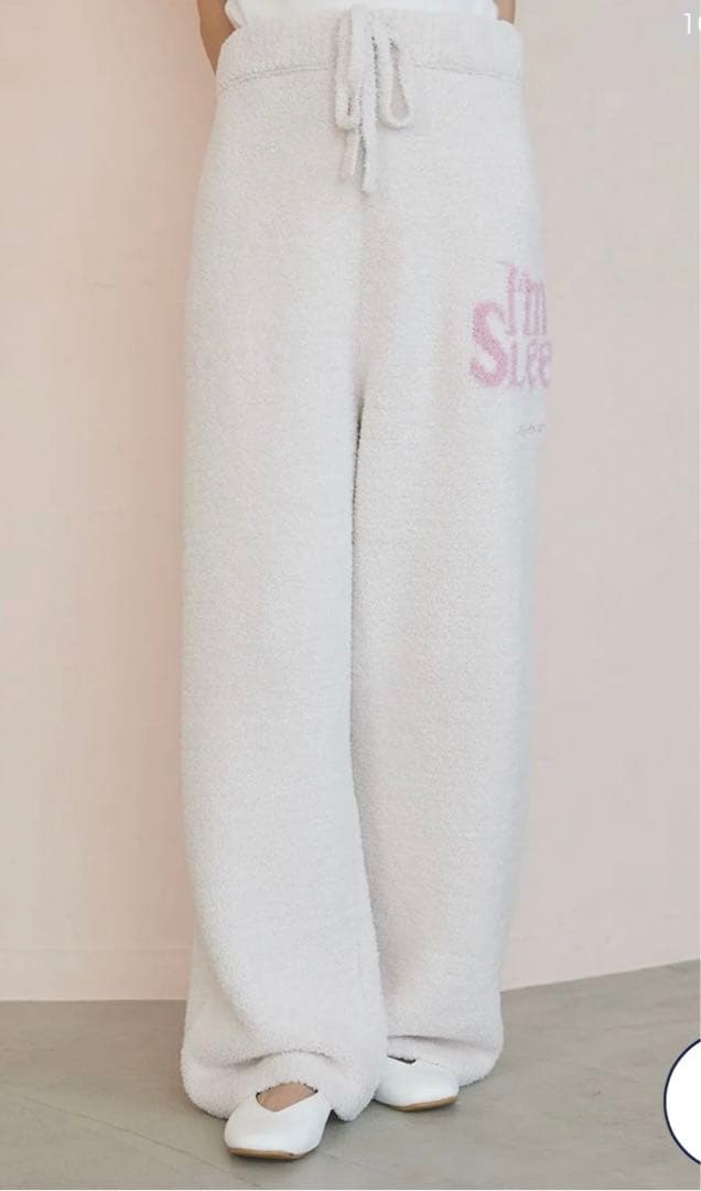 新品タグ付き　ジェラートピケ　パウダースリーピーロゴ　プルオーバー＆ロングパンツ