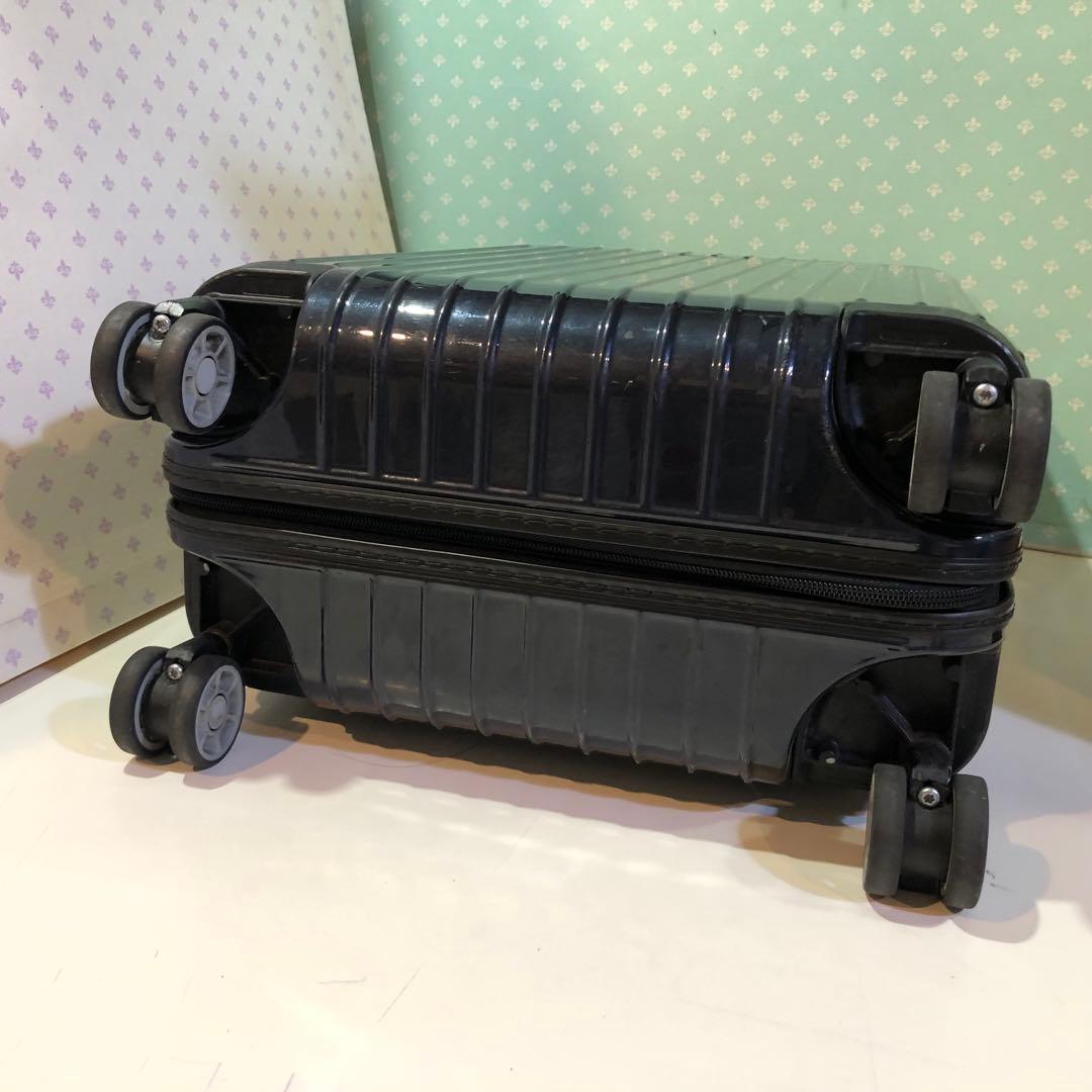 リモワ サルサエアー 34L 4輪 機内持ち込み TSA ネイビー 難あり