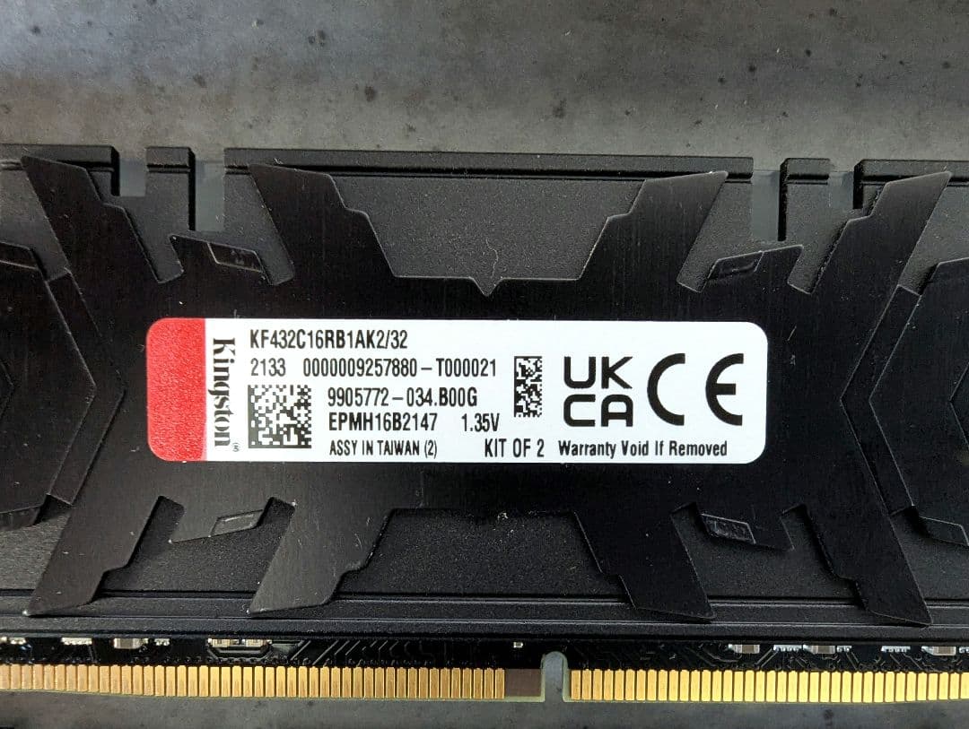 メモリー Kingston FURY DDR4 32GB (2x16GB) 3200MHz