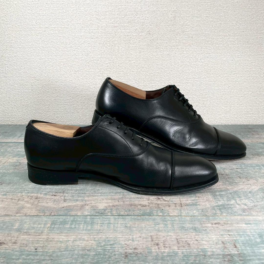 美品 Ferrgamo 最高級 ドレスシューズ ストレートチップ 8 2E