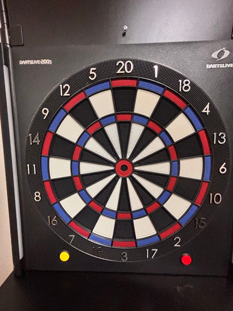 ダーツライブ200S ダーツ盤とスタンド付き