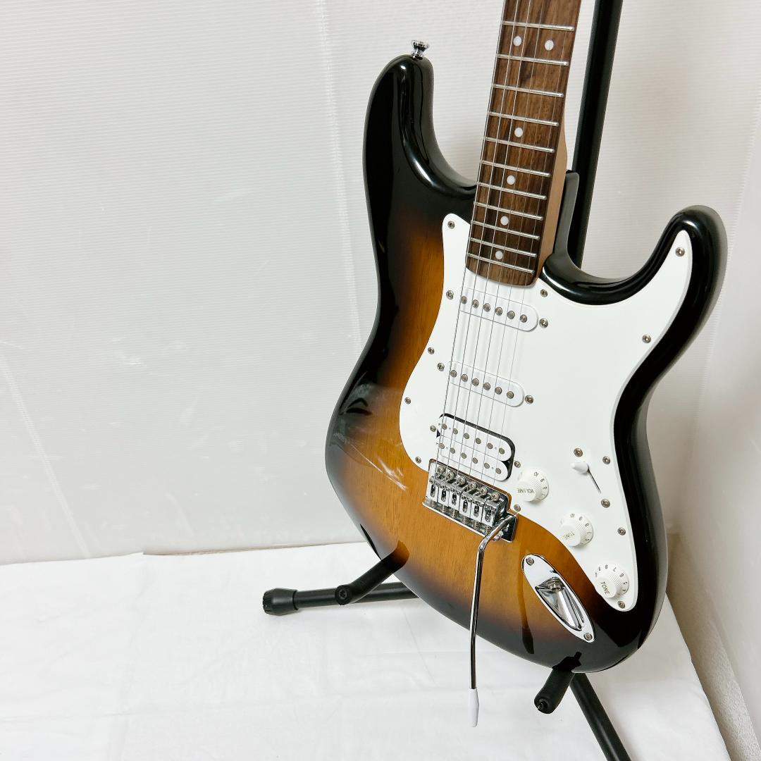 美品 Squier スクワイヤー ストラトキャスター 茶 Bullet ギター