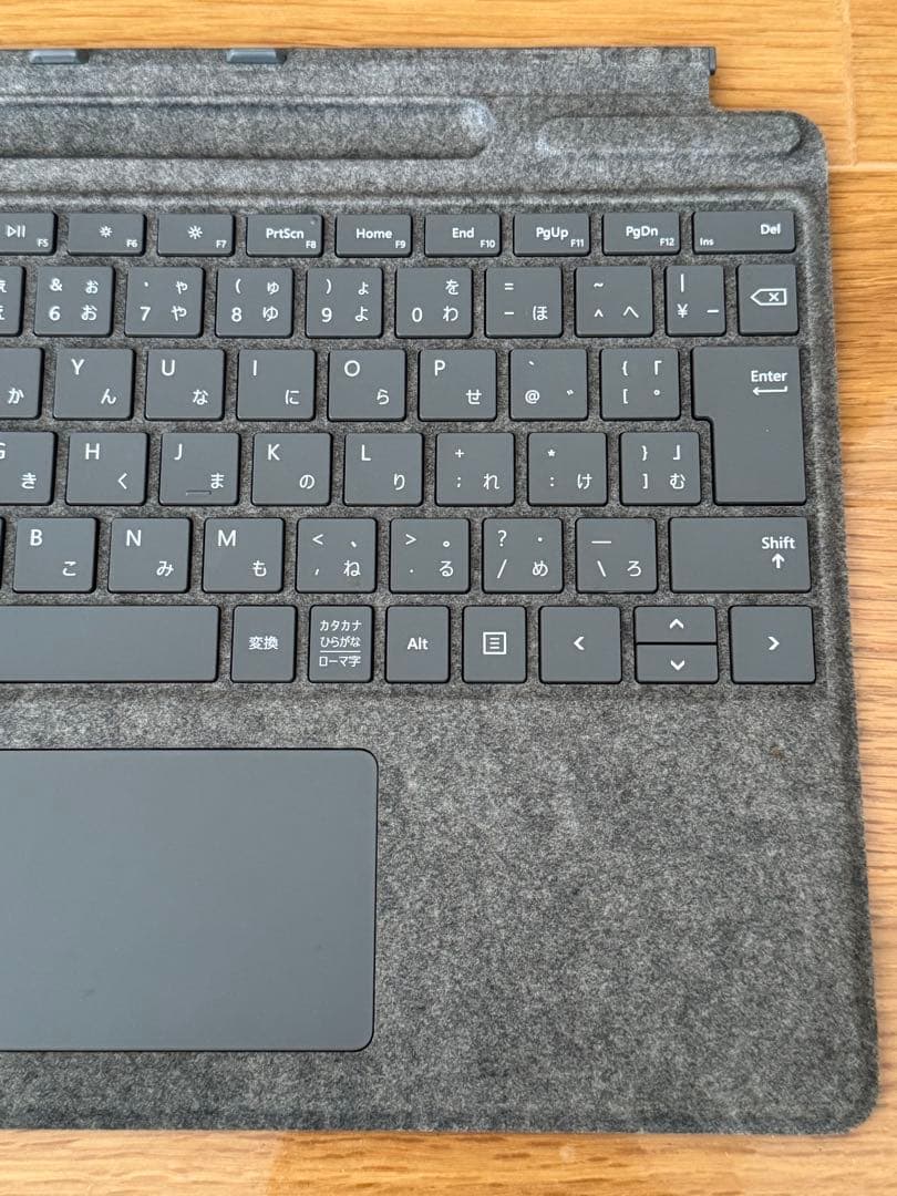キーボード Microsoft Surface Pro Signature Keyboard