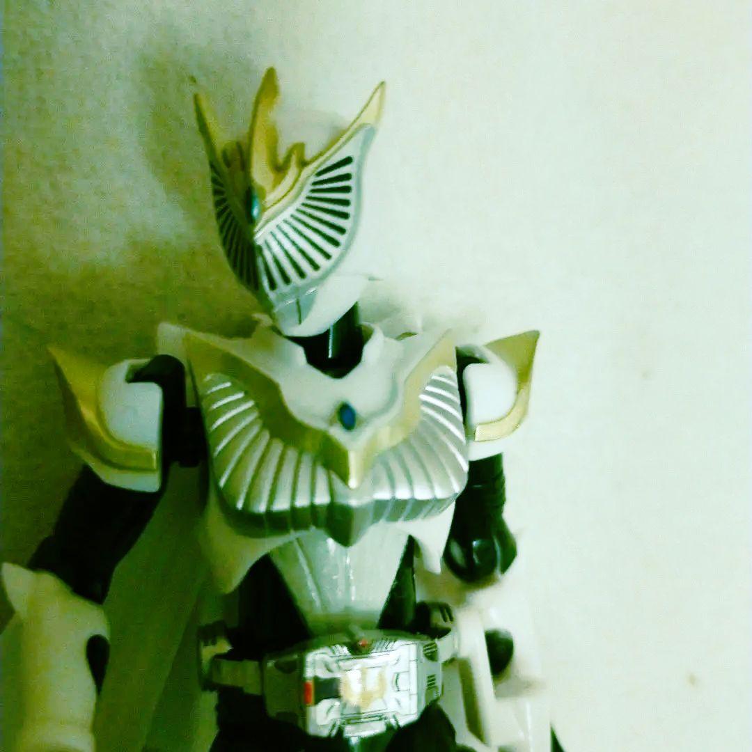 装動 SO-DO CHRONICLE 仮面ライダー龍騎 リュウガサバイブ(仮)