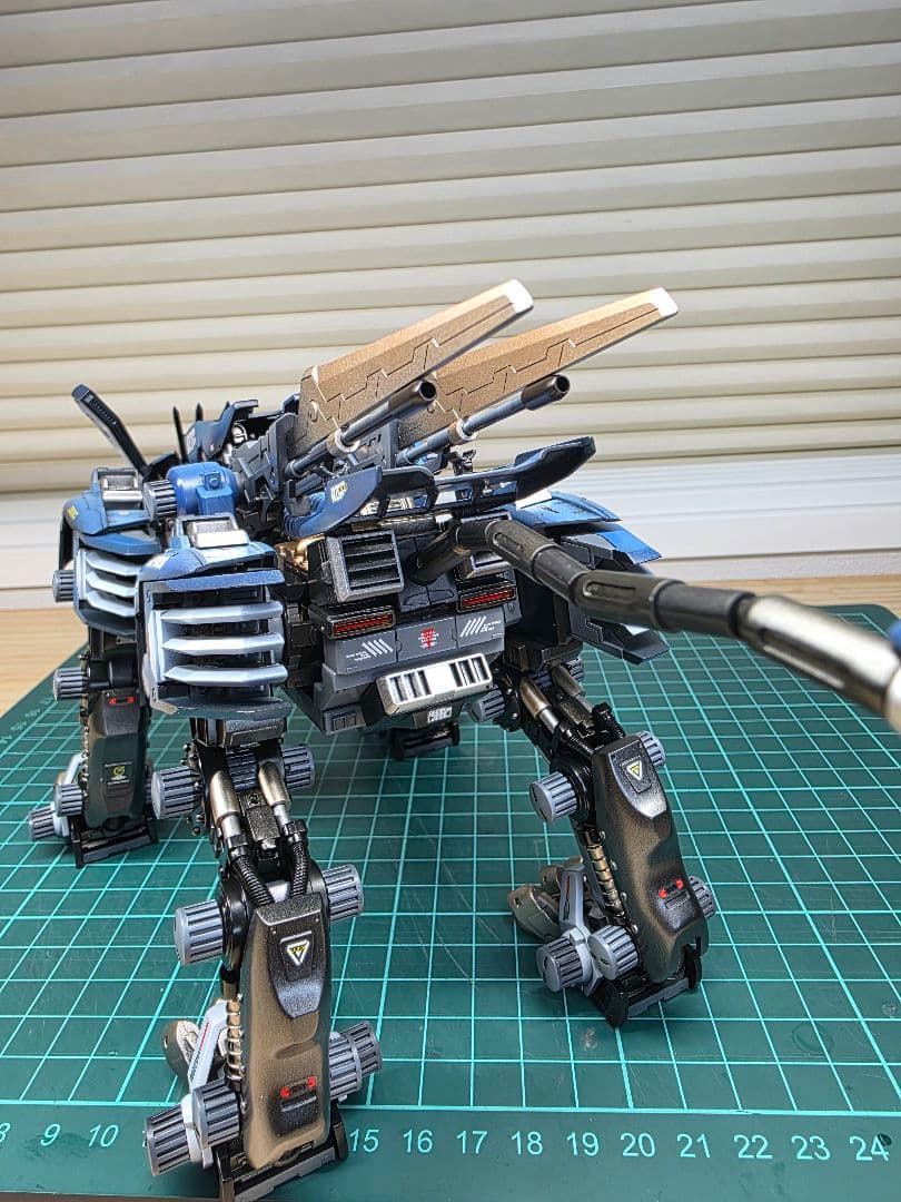 HMMゾイドブレードライガー全塗装(完成品)