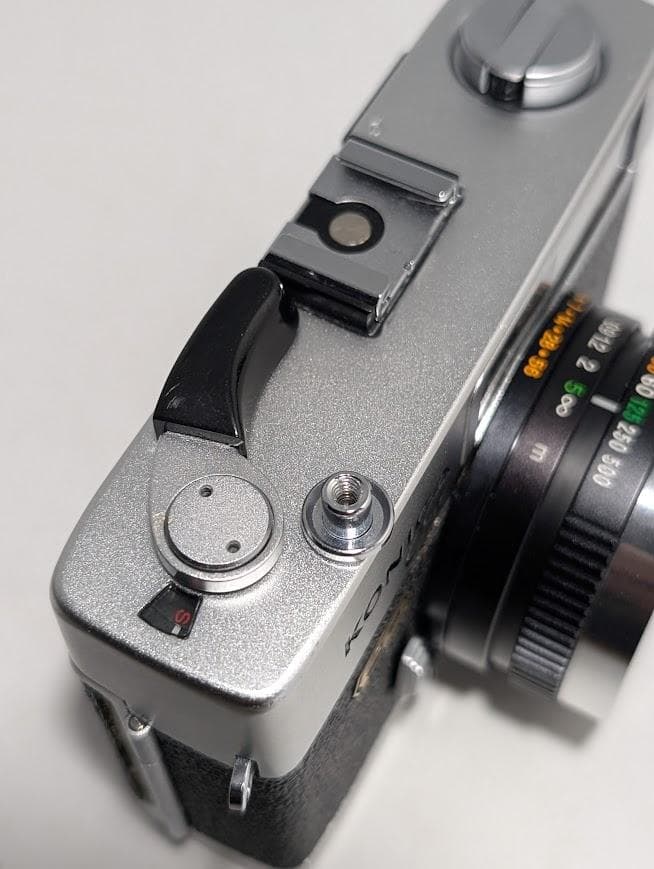 【露出計動作品】 KONICA C35 FD レンジファインダー フィルムカメラ