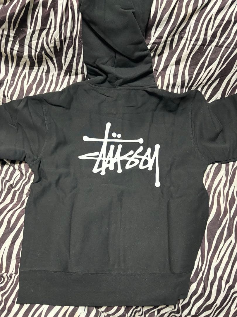 『新品未開封』 STUSSY BASIC ZIP FOOD パーカー　グレー