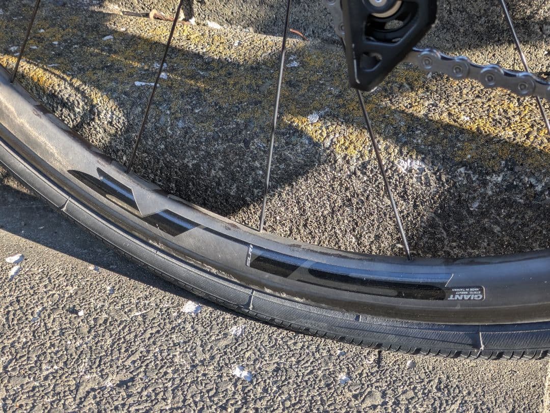 カーボンパーツ多数！Giant TCR