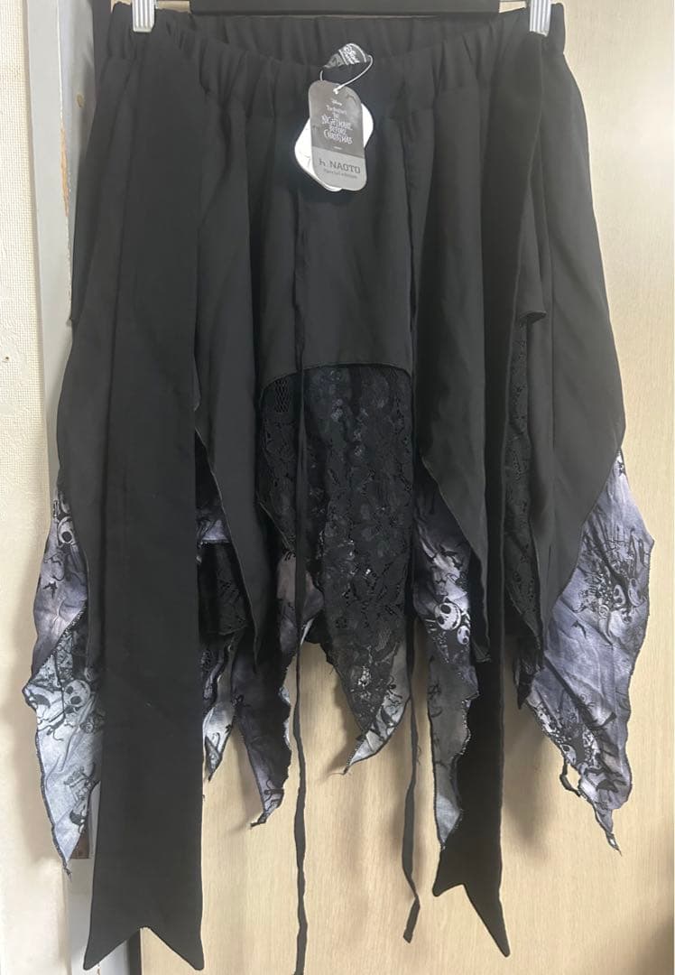 ディズニーストア ナイトメア・ビフォア・クリスマス スカート h.NAOTO