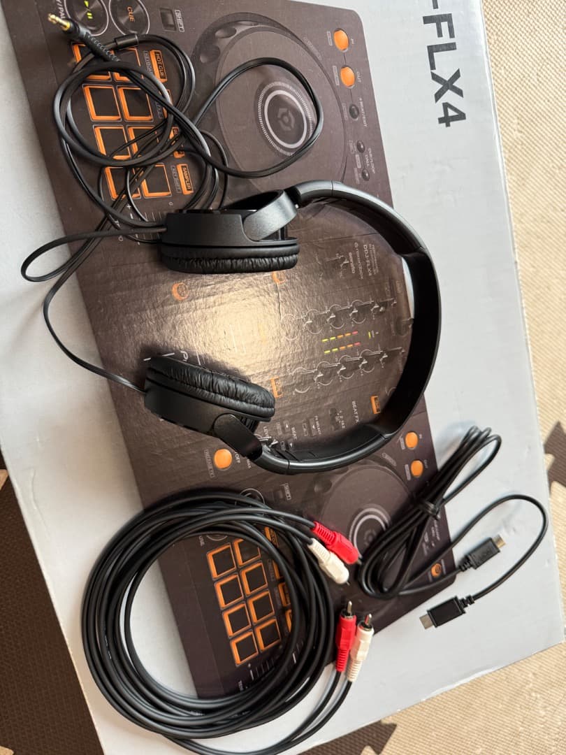 PioneerDJ DDJ-FLX4 DJコントローラー