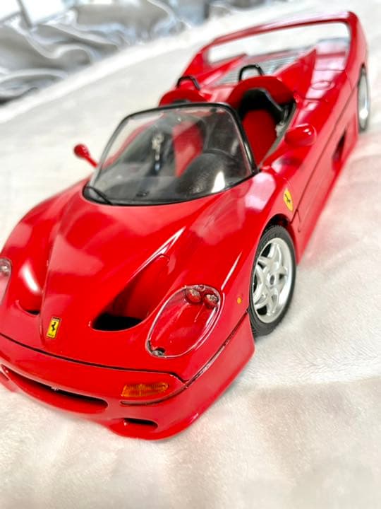 フェラーリ Ferrari 1/18 スケール 模型 F50 本格 プラモデル