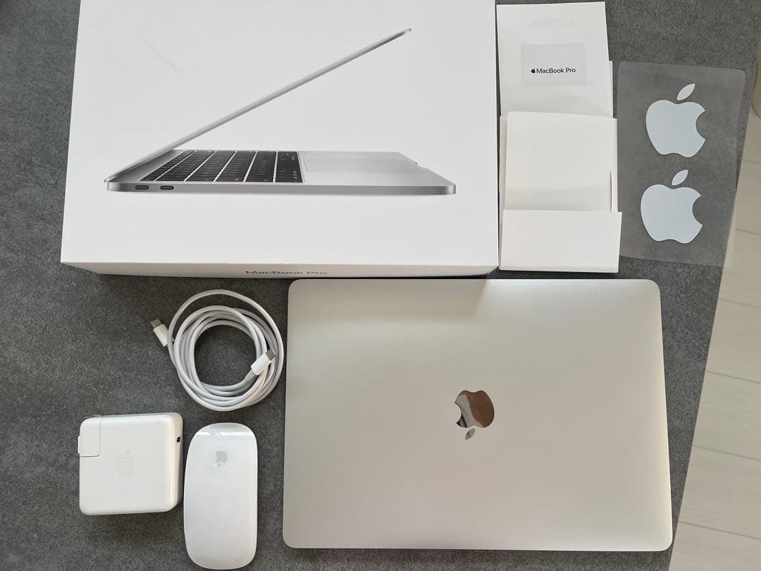 【美品】MacBook Pro 13インチ Core i5 ＋新品マウス付き