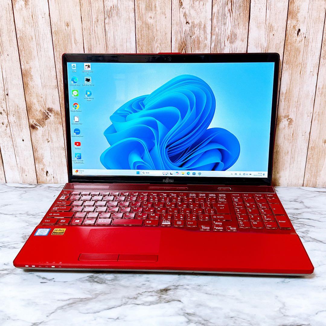 Windows11✨高性能i7＆メモリ8GB/高速SSD✨初期設定済みパソコン