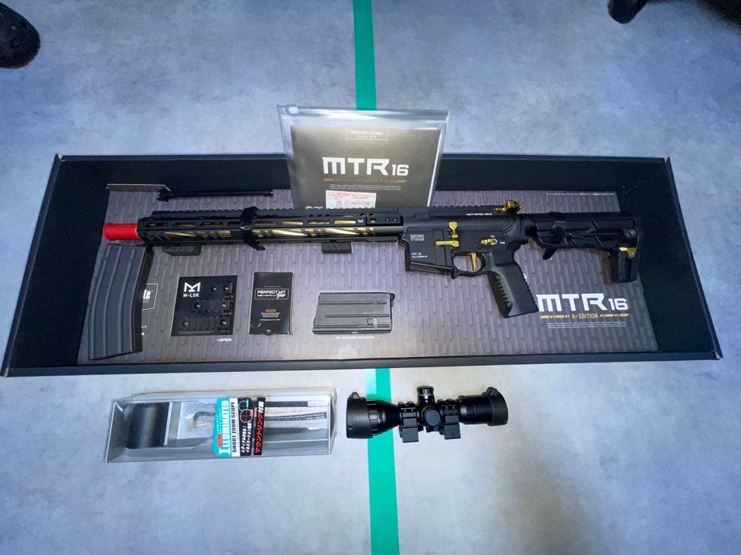 東京マルイ　MTR16 G Edition ＋ショートズームスコープ