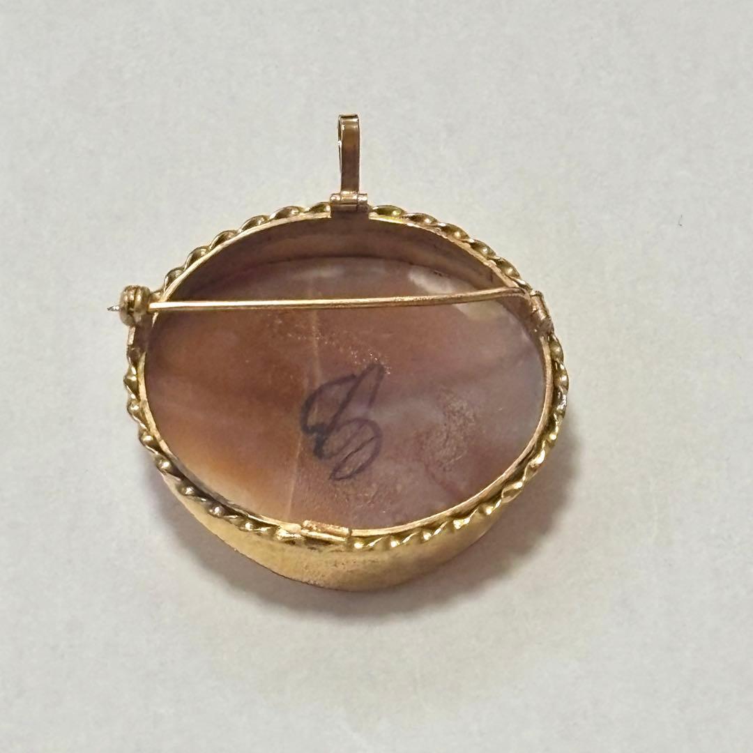 イタリア　カメオ　K12 ブローチ　ペンダントトップ　ネックレス