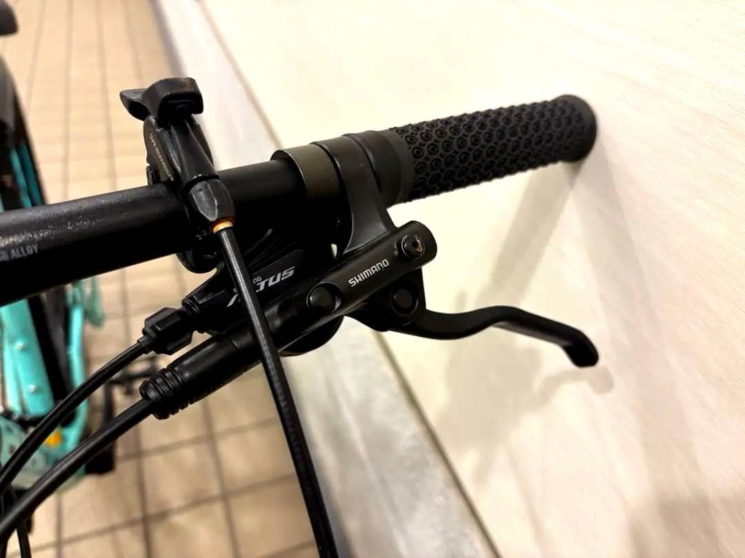 ✨✨ 世界的ブランド Bianchi（ビアンキ）激レアカラー⭕️⭕️