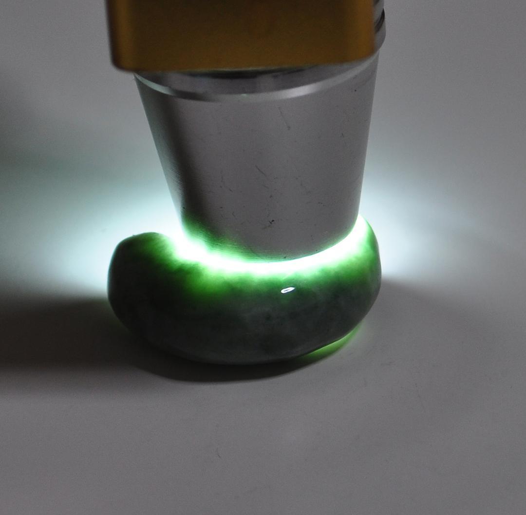 ☆超激レア!!☆完全別格品!!☆糸魚川翡翠☆超極上マーブル模様!!☆勾玉SSA