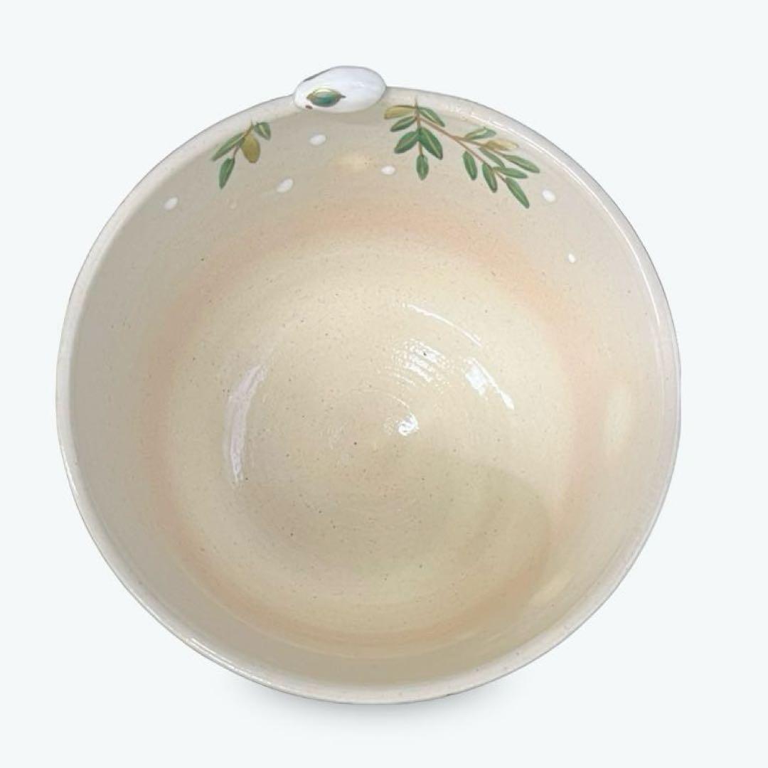 茶道具 茶碗 色絵 南天に雪うさぎ 東山 深山　抹茶茶碗　抹茶碗