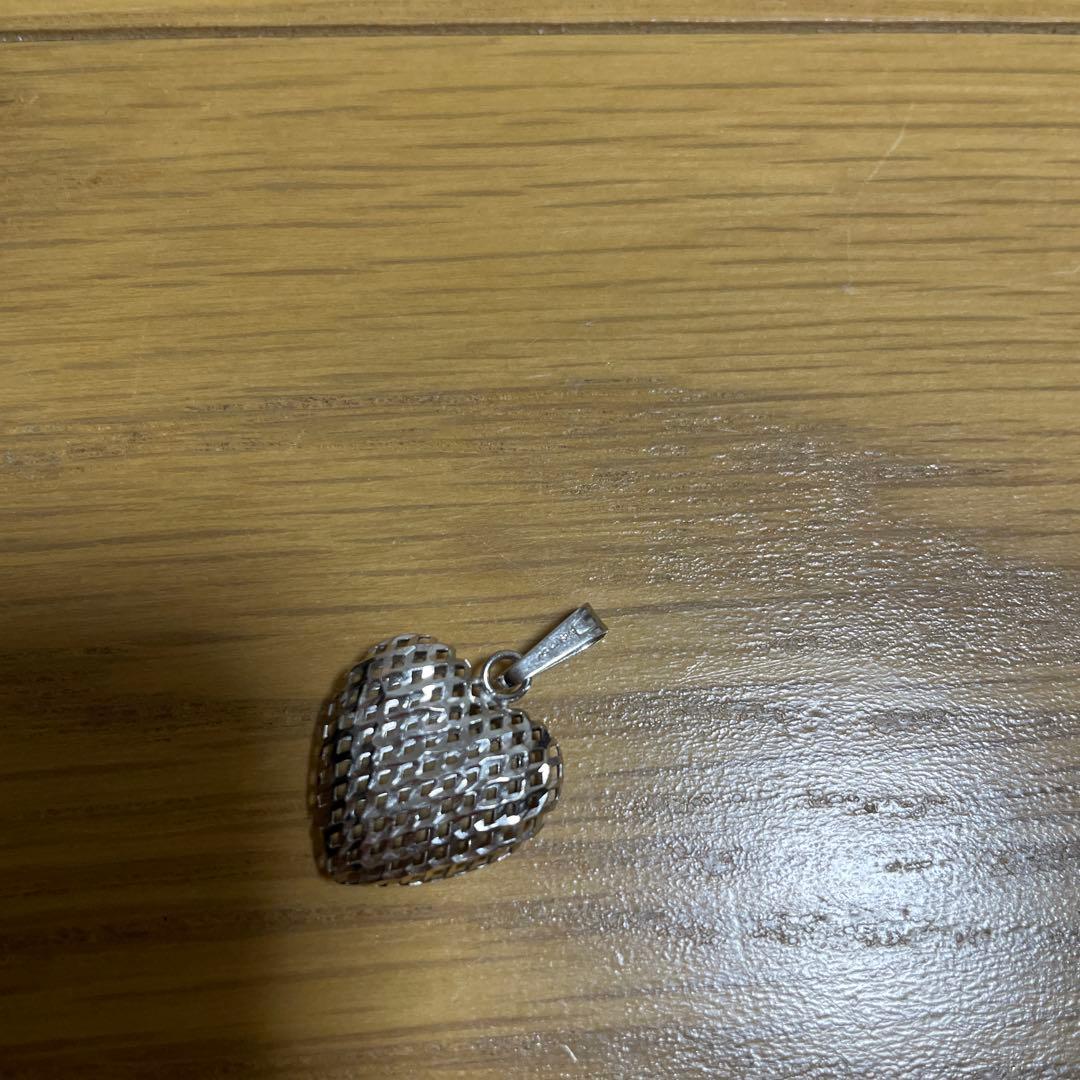 14K刻印あるネックレスペンタンド