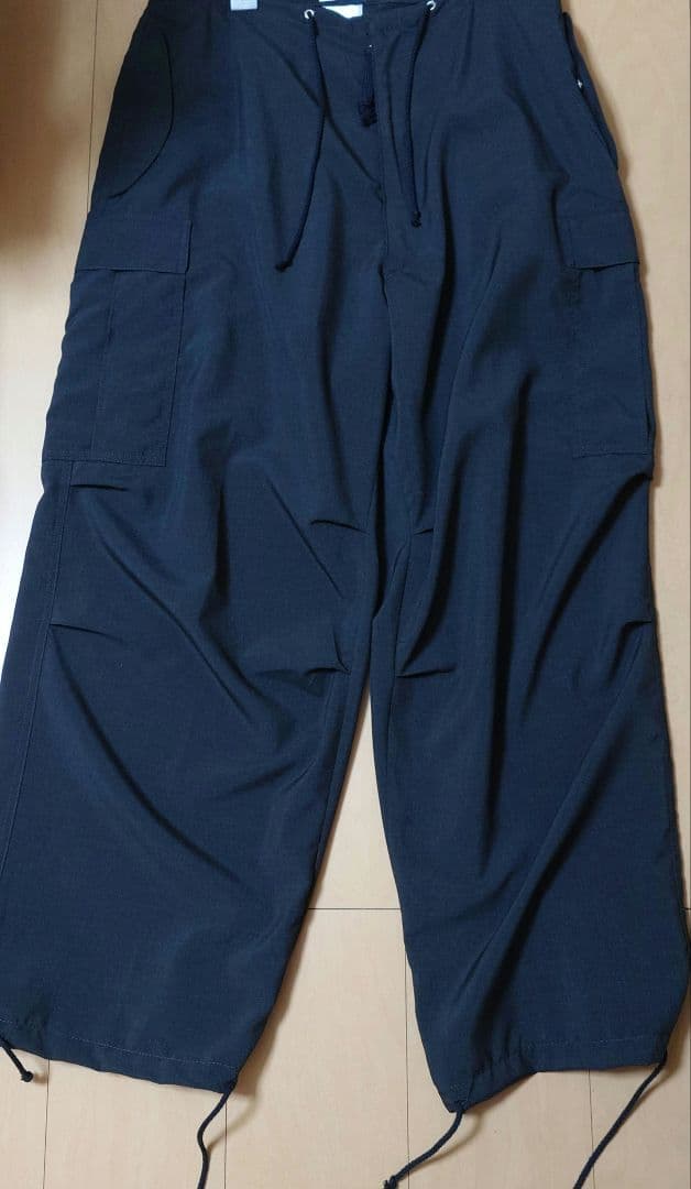 セラードア　五名祐子　さん　カーゴパンツ　Cellar Door　LEEマルシェ