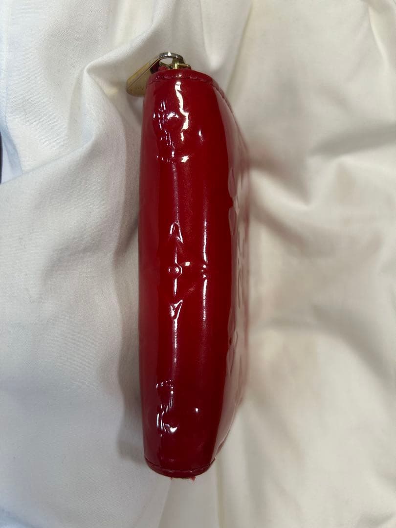 Louis Vuitton 赤 ケース　M90202