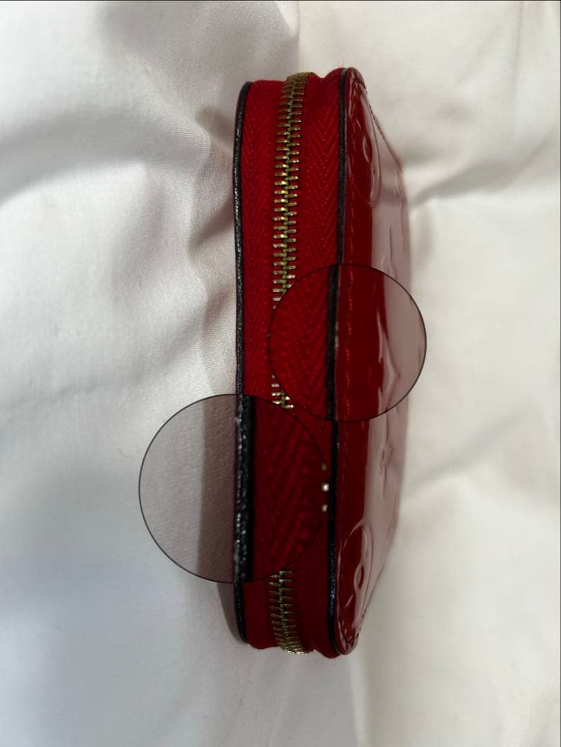 Louis Vuitton 赤 ケース　M90202