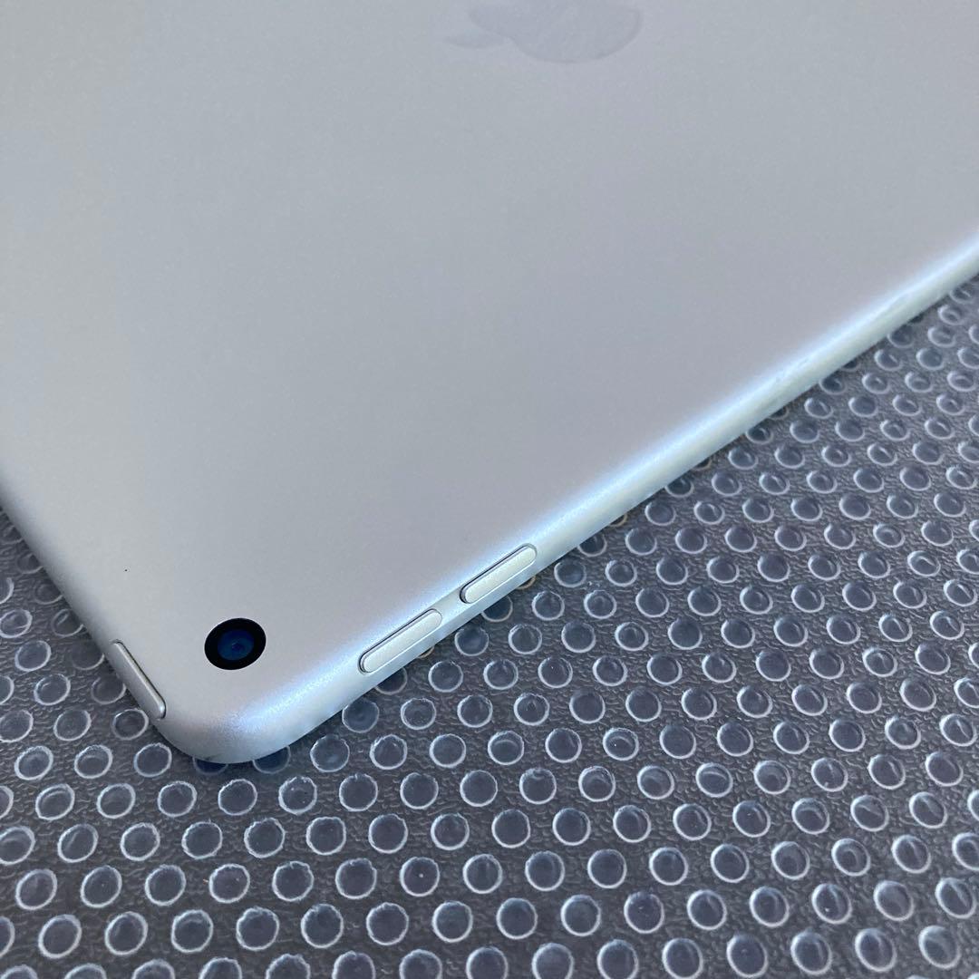 2964【早い者勝ち】iPad Air3 第3世代 64GB WIFIモデル☆