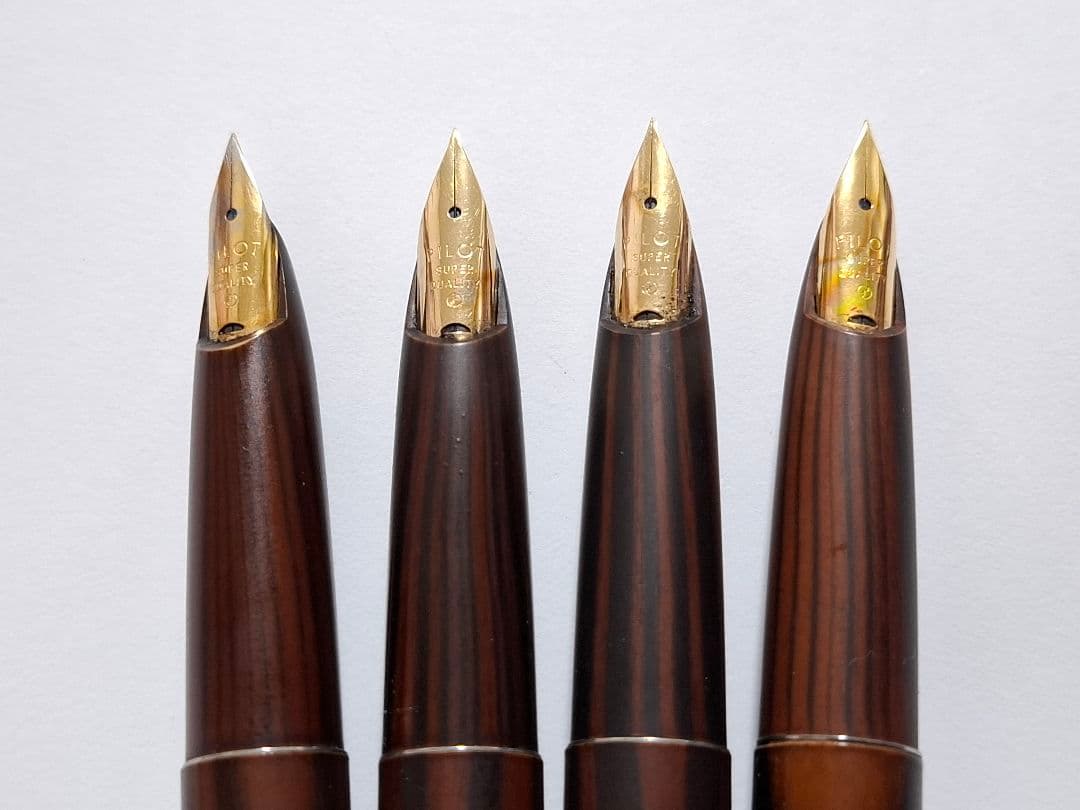 珍品　レトロ　PILOT　パイロット　デスクペン　EF　極細　珍しい木目調