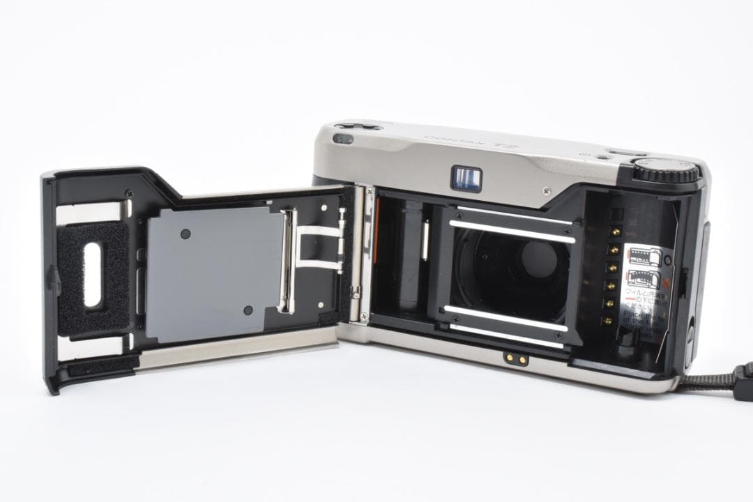 美品 CONTAX T2 カールツァイス チタン フィルムカメラ