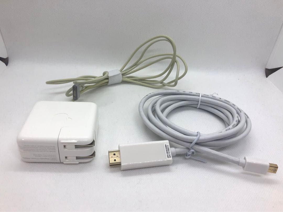 【美品】MacBook Air 13-inch充電器, 外部接続ケーブル付！