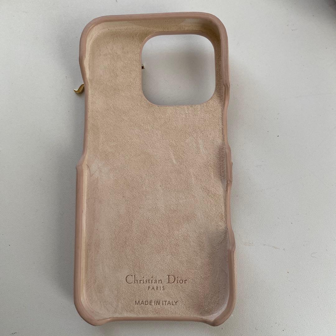 [日本限定] Lady Dior iPhone 16 Pro ピンク